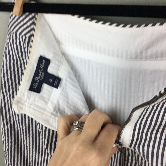 J Crew Factory The Pencil Seersucker Striped Navy & White Cotton Skirt Size 0 - Picture 4 of 9